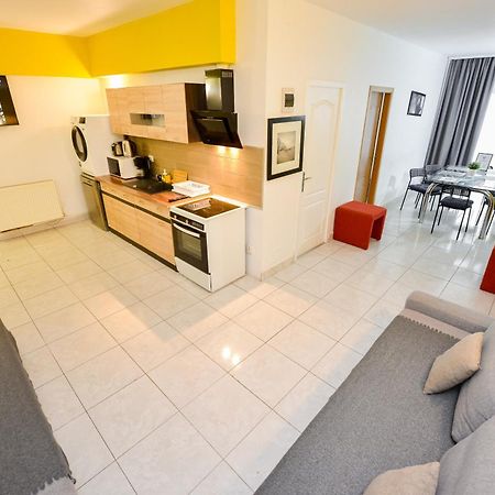 The Lincoln Suites - Central Shabbat Friendly Apartments Βουκουρέστι Εξωτερικό φωτογραφία