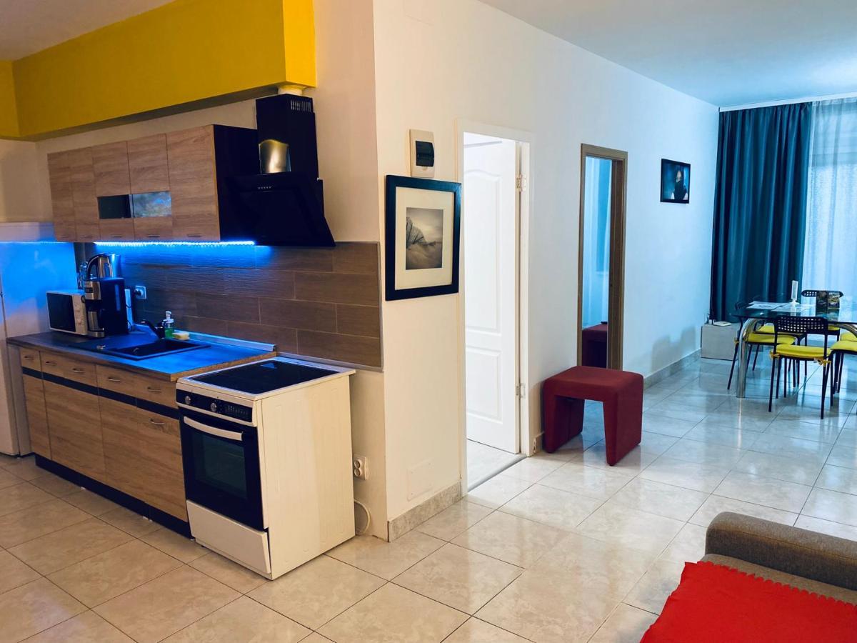 The Lincoln Suites - Central Shabbat Friendly Apartments Βουκουρέστι Εξωτερικό φωτογραφία
