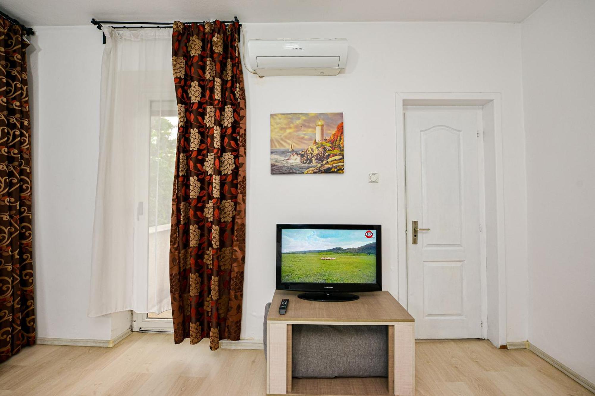 The Lincoln Suites - Central Shabbat Friendly Apartments Βουκουρέστι Εξωτερικό φωτογραφία