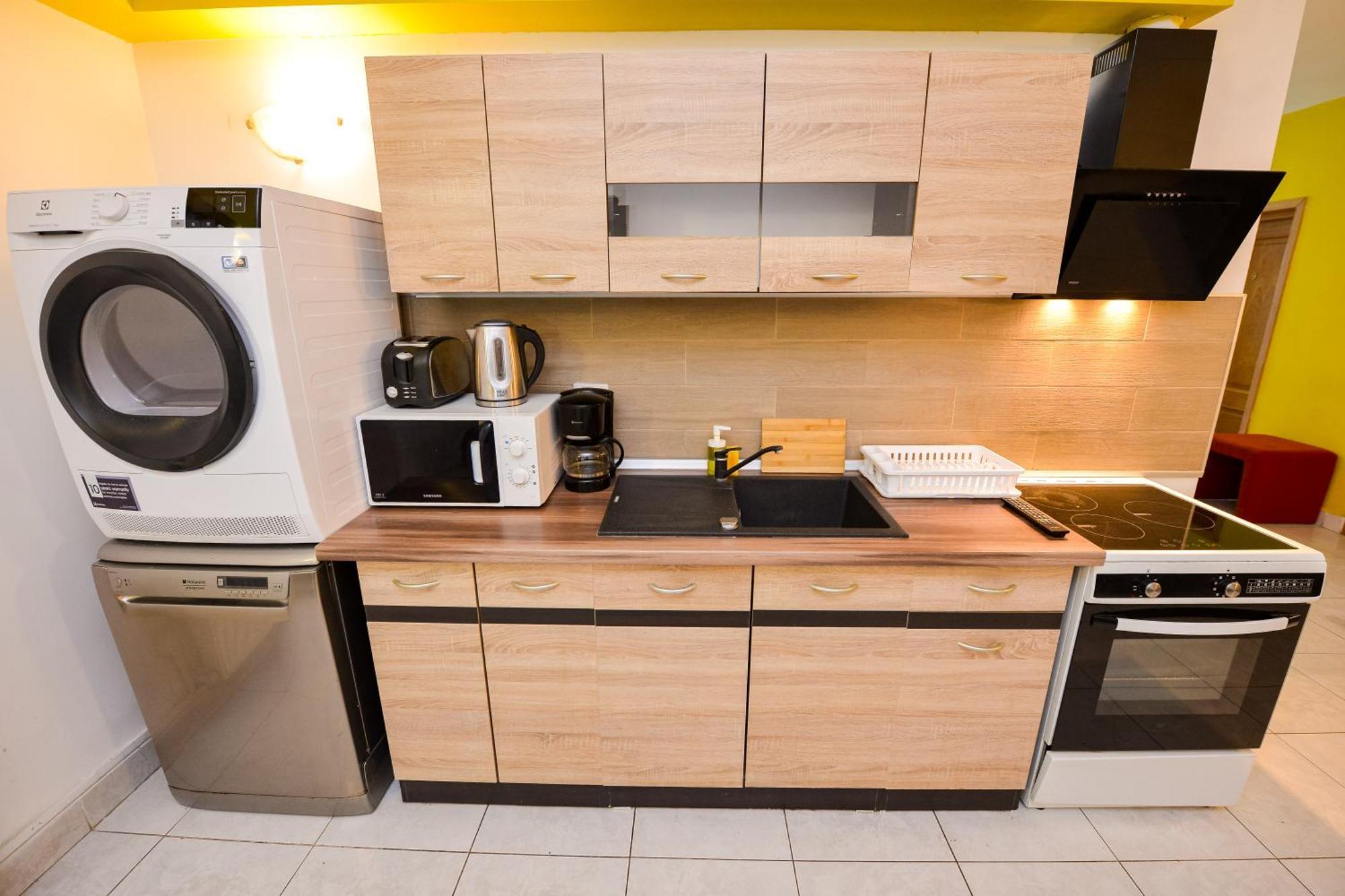 The Lincoln Suites - Central Shabbat Friendly Apartments Βουκουρέστι Εξωτερικό φωτογραφία