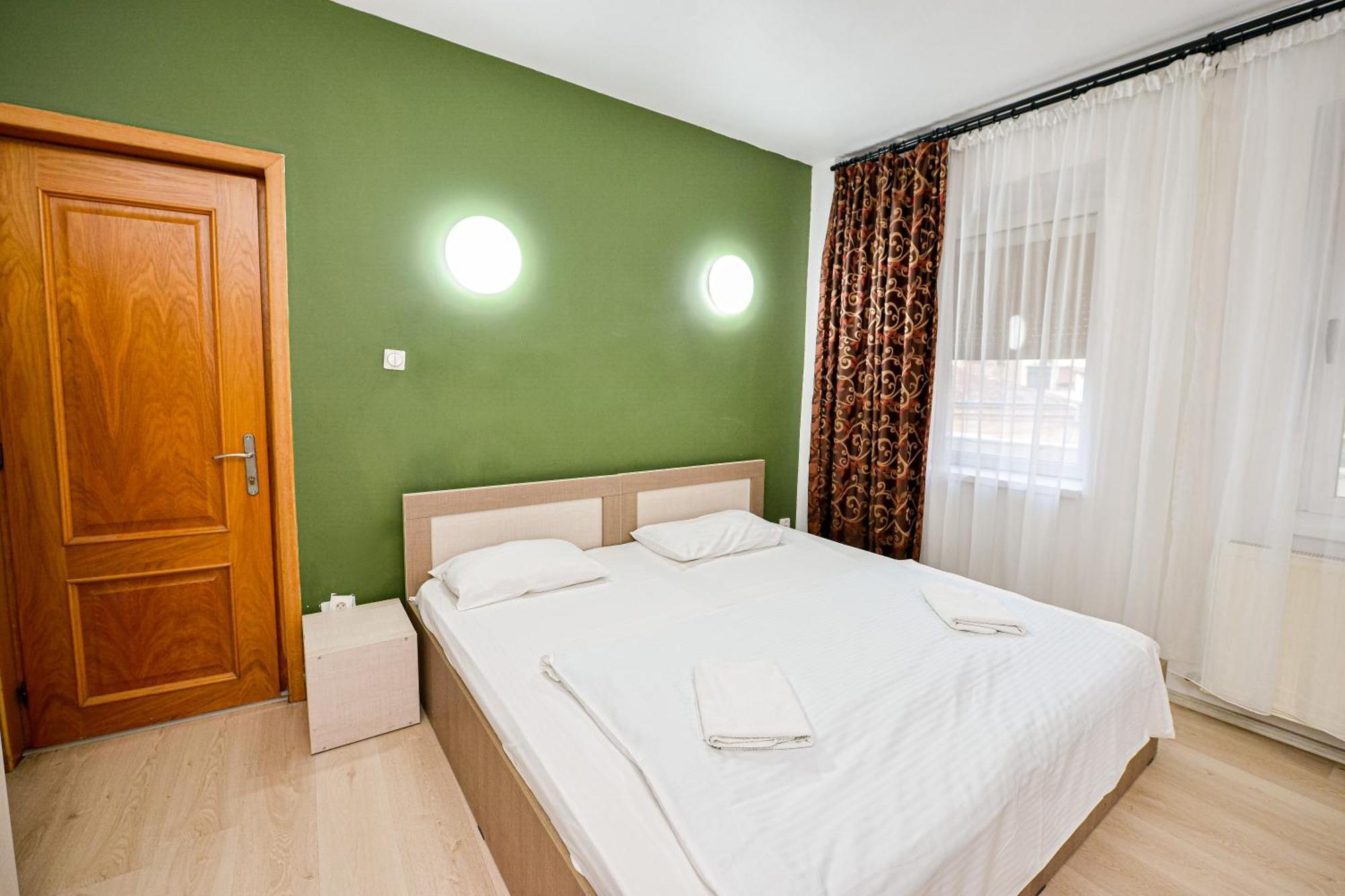 The Lincoln Suites - Central Shabbat Friendly Apartments Βουκουρέστι Εξωτερικό φωτογραφία