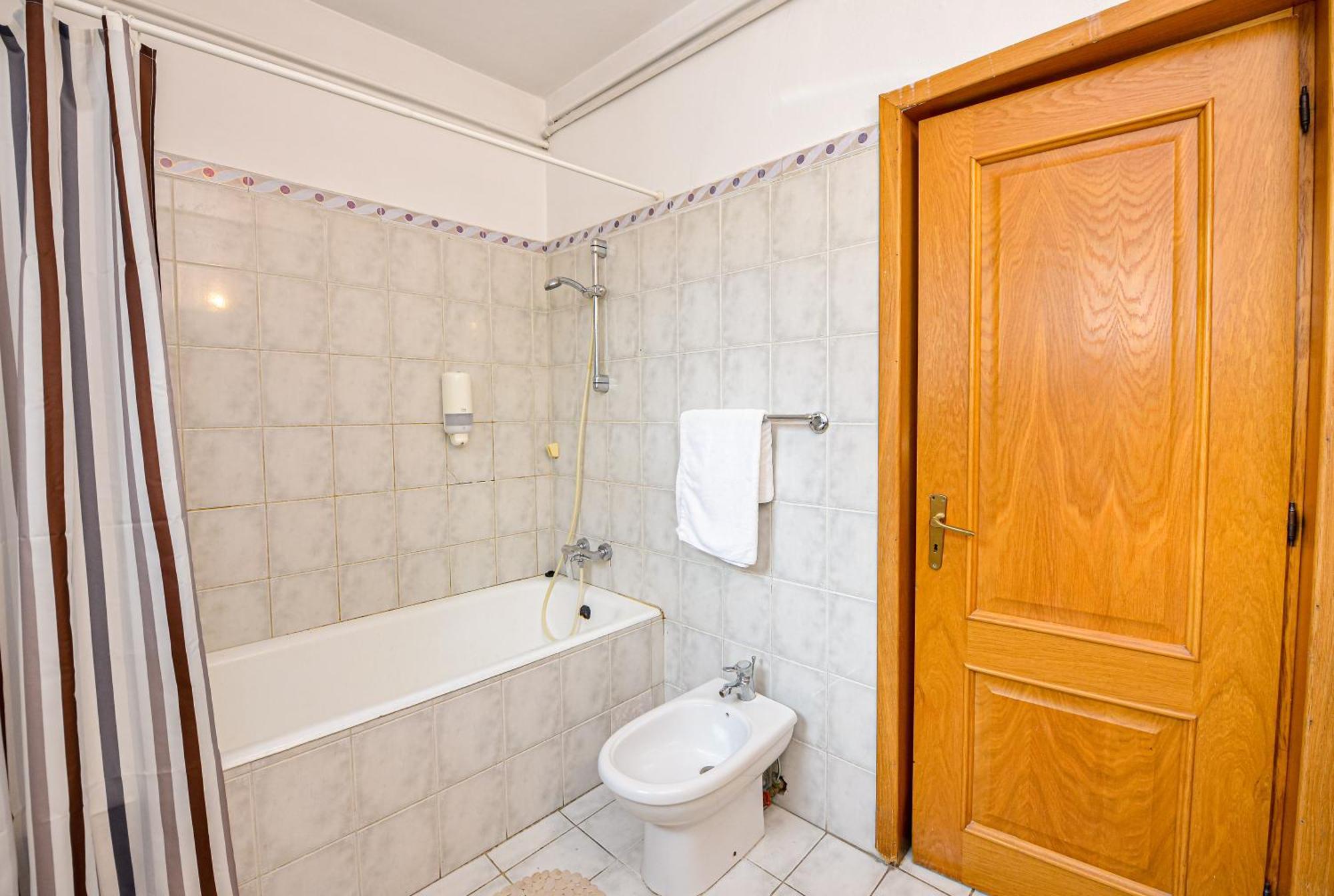 The Lincoln Suites - Central Shabbat Friendly Apartments Βουκουρέστι Εξωτερικό φωτογραφία
